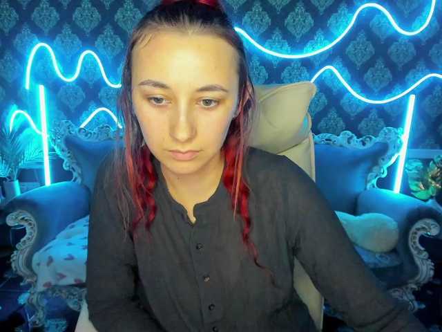 RoxyRayy webcam