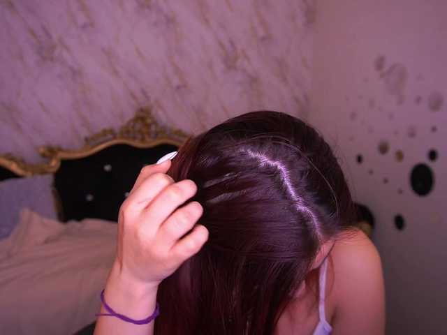 RoxyRayy's BongaCams show and profile