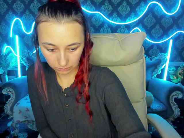 RoxyRayy webcam