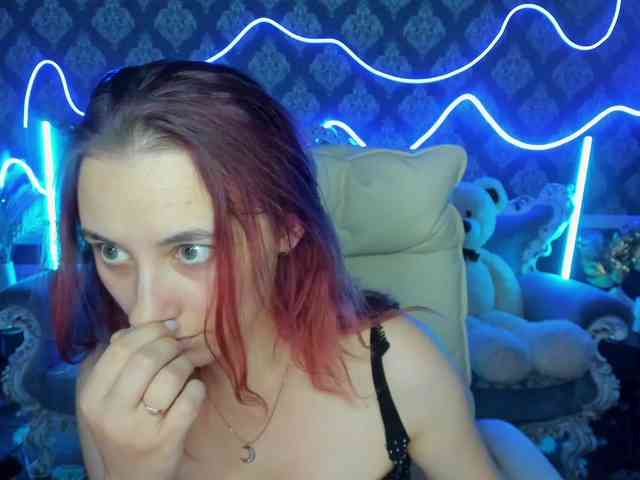 RoxyRayy webcam