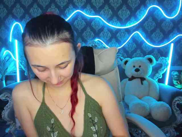 RoxyRayy webcam
