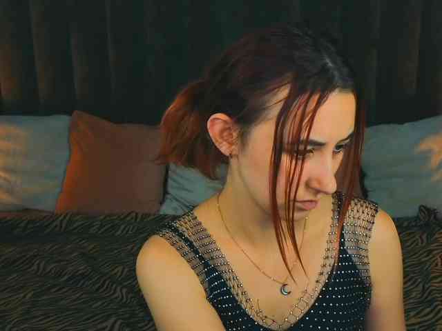 RoxyRayy webcam
