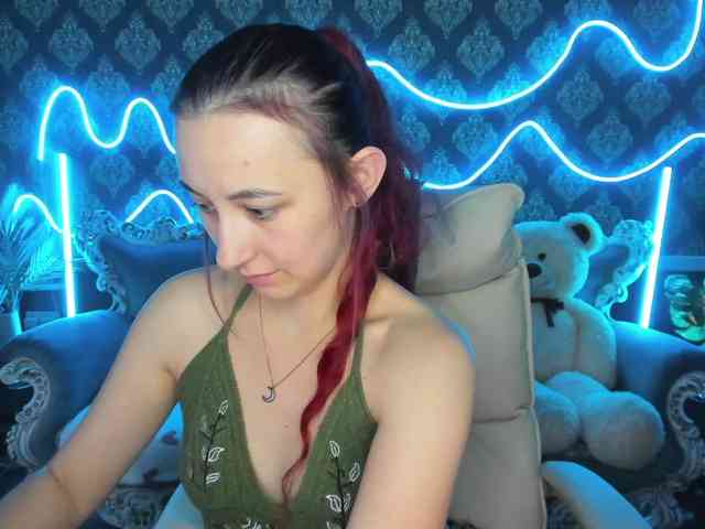 RoxyRayy webcam
