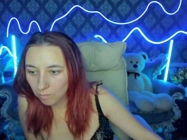 RoxyRayy webcam