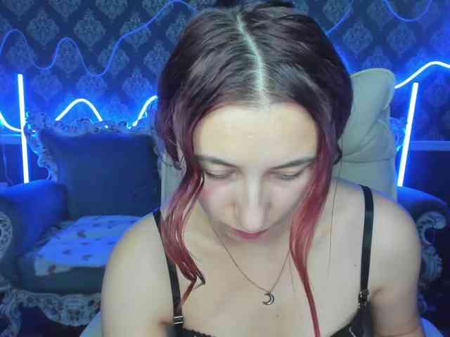 RoxyRayy webcam