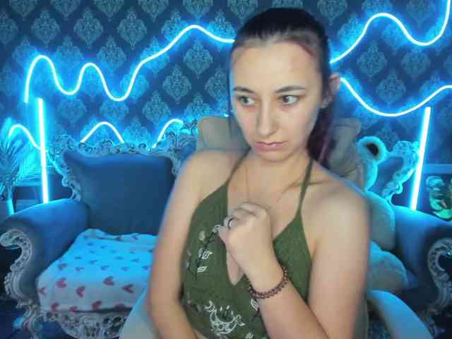 RoxyRayy webcam