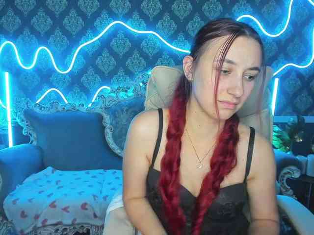 RoxyRayy webcam
