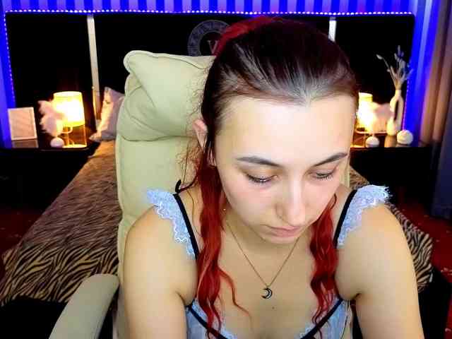 RoxyRayy webcam