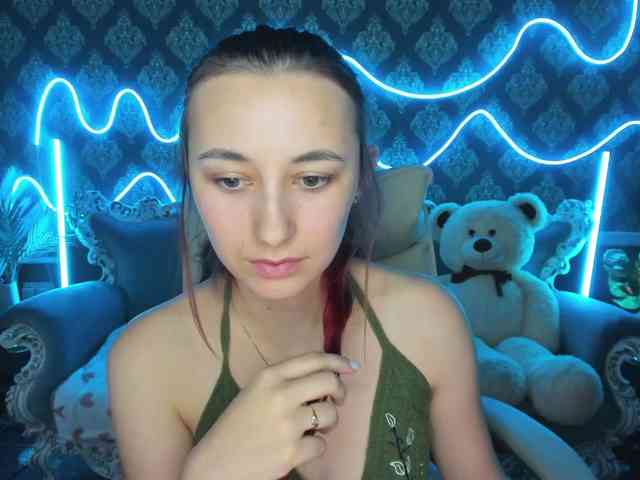 RoxyRayy webcam
