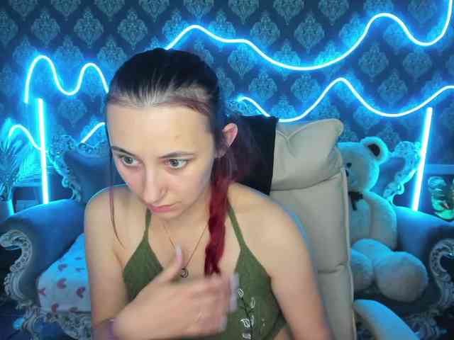 RoxyRayy webcam