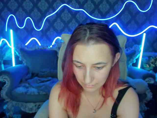 RoxyRayy webcam