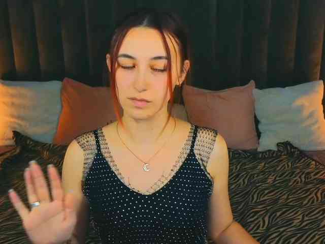 RoxyRayy webcam