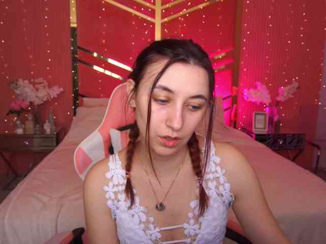 RoxyRayy webcam