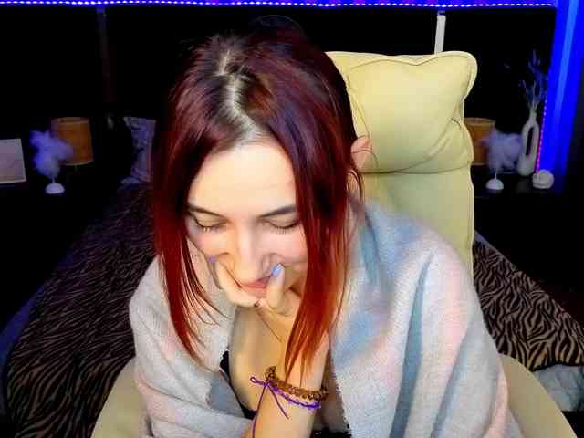 RoxyRayy webcam