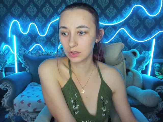 RoxyRayy webcam