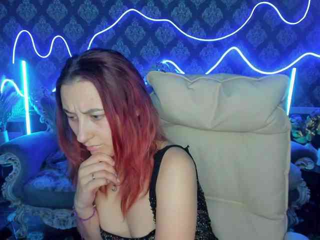RoxyRayy webcam