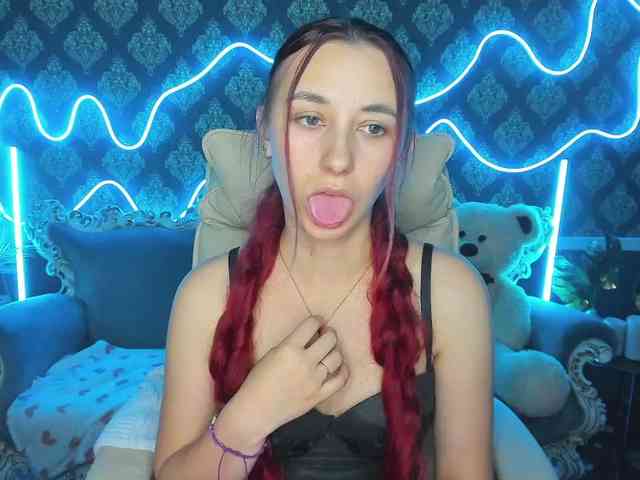 RoxyRayy webcam