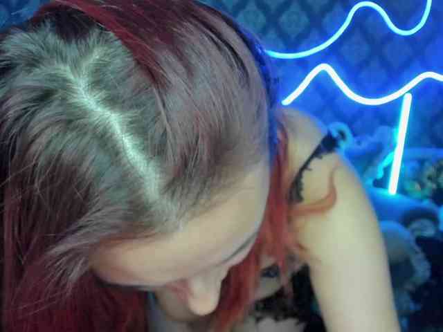 RoxyRayy webcam