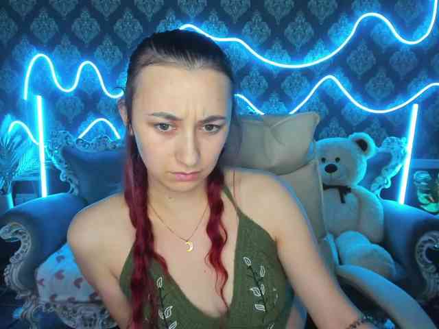 RoxyRayy webcam
