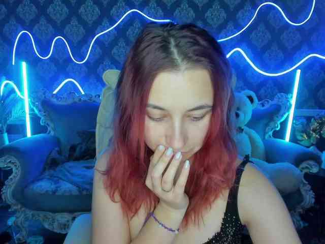 RoxyRayy webcam