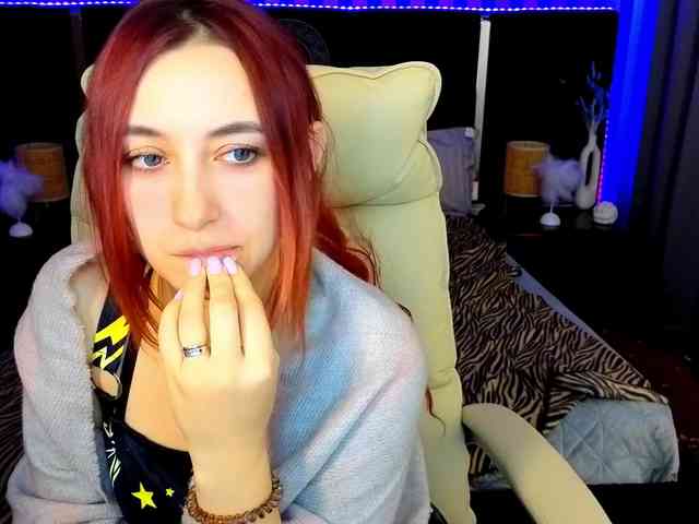 RoxyRayy webcam