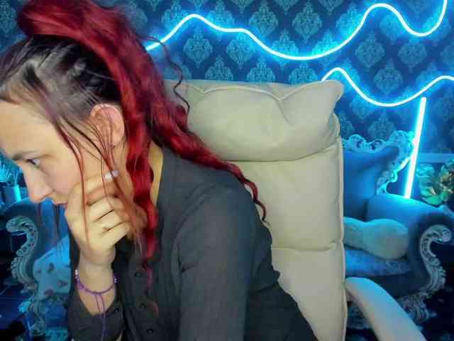 RoxyRayy webcam