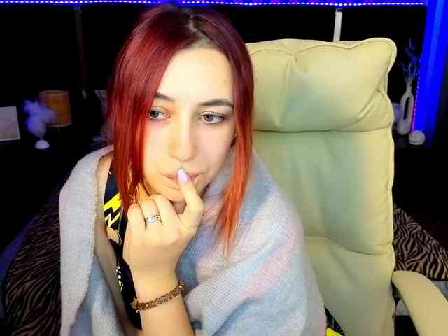 RoxyRayy webcam