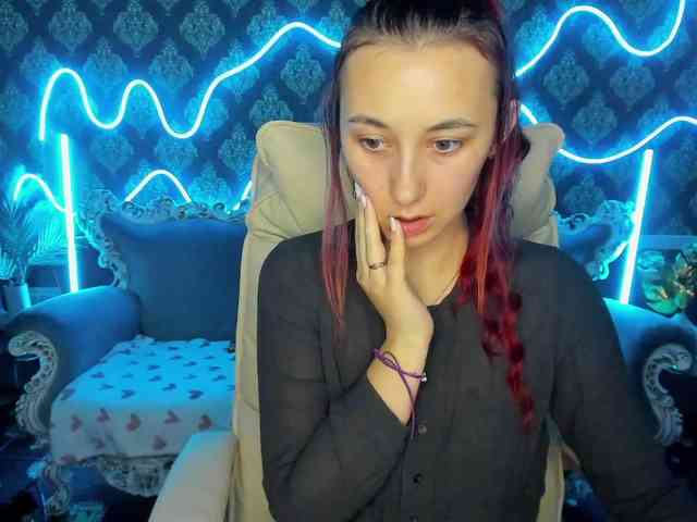 RoxyRayy webcam