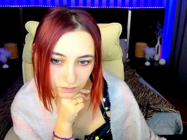 RoxyRayy webcam