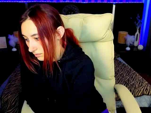 RoxyRayy webcam