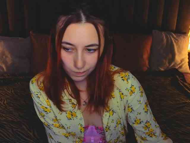 RoxyRayy webcam