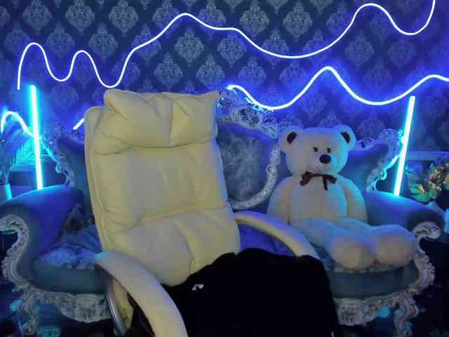 RoxyRayy webcam