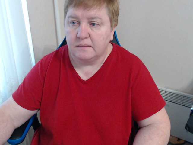 LimonkaFire's BongaCams show and profile