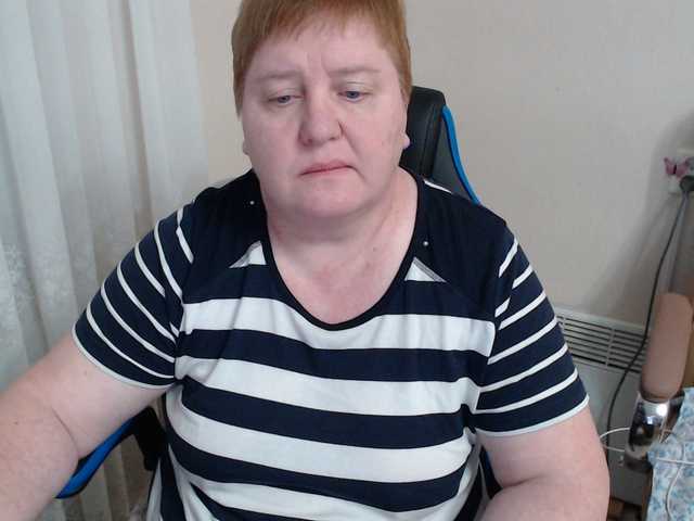 LimonkaFire's BongaCams show and profile