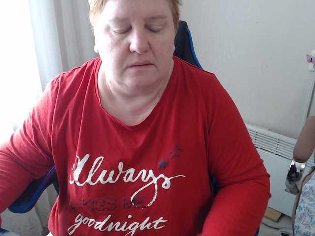 LimonkaFire's BongaCams show and profile