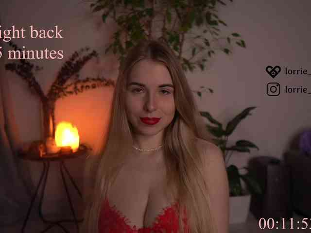 lorrielovestory webcam
