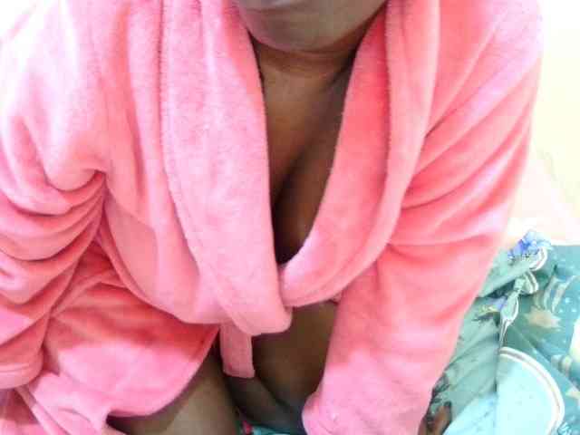 just-lela webcam