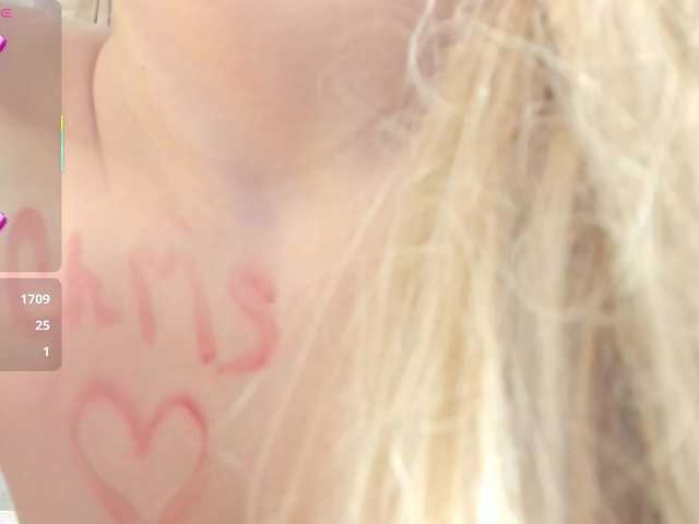 AnzuKim's BongaCams show and profile