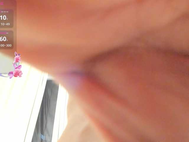 AnzuKim's BongaCams show and profile