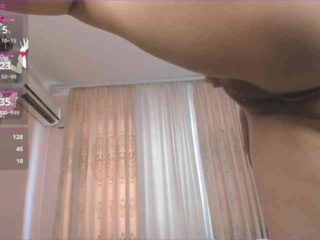 AnzuKim webcam