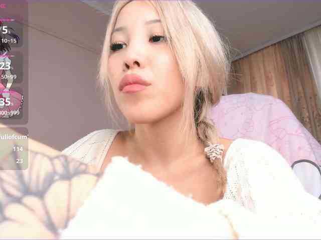 AnzuKim webcam