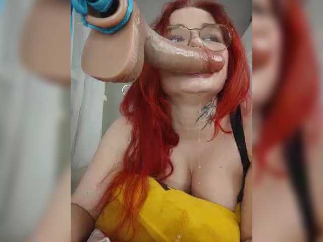 xinsic's BongaCams show and profile