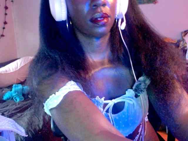 lanaluxxe4 webcam