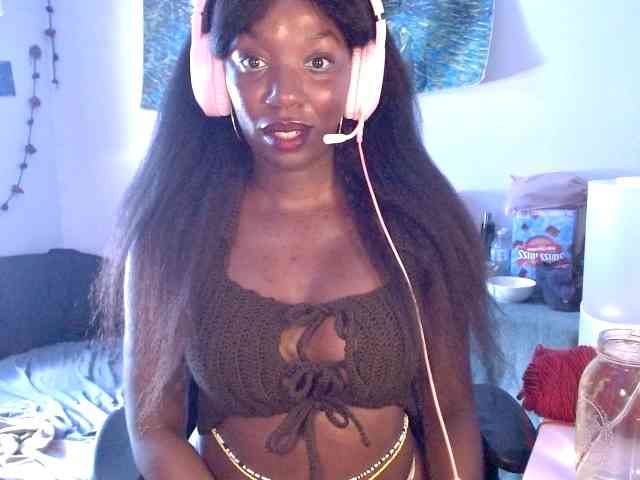 lanaluxxe4 webcam
