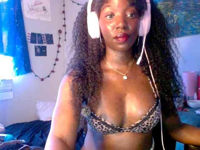 lanaluxxe4 webcam