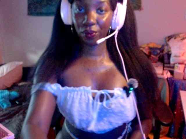 lanaluxxe4 webcam