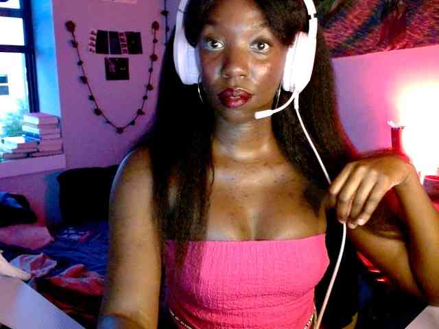 lanaluxxe4 webcam
