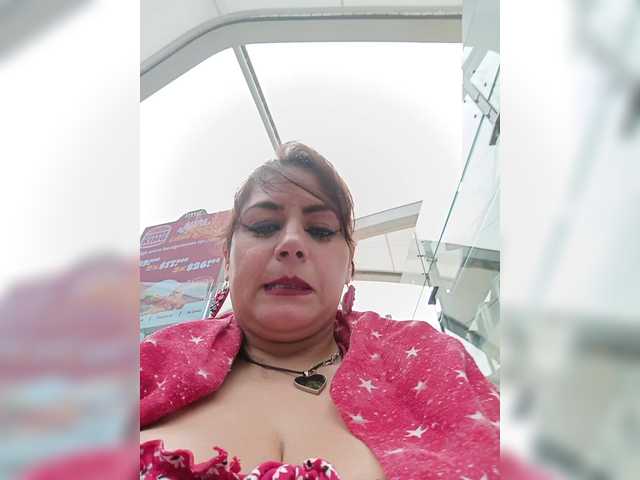 AlexaBrown12's BongaCams show and profile