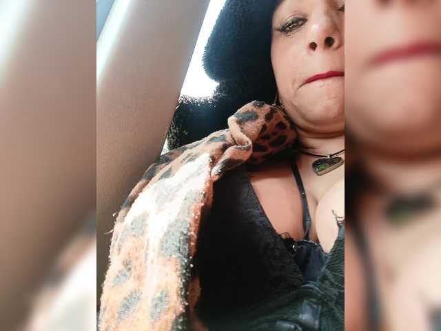 AlexaBrown12 — It makes my vagina get really, really wet and slimy on the bus, mmmmmm 