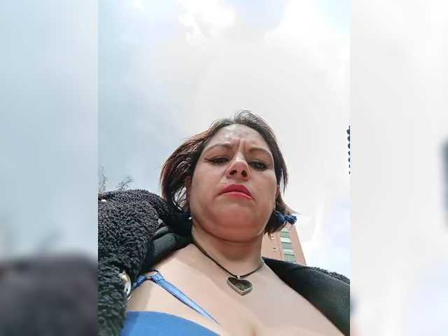 AlexaBrown12's BongaCams show and profile